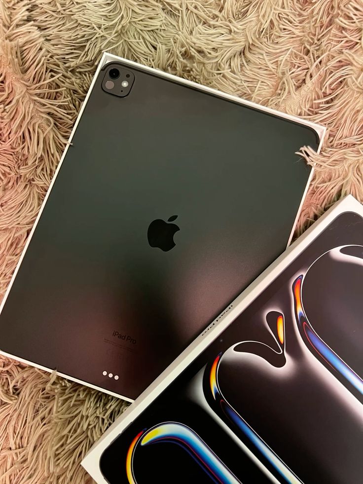 خرید قسطی تبلت اپل iPad Pro 13 M4 Wi-Fi (2024) از ادناکالا